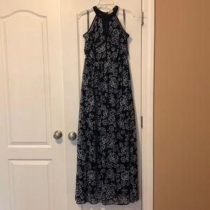 Brand: Altar'd State, Size: small, Colors: navy, white, light blue